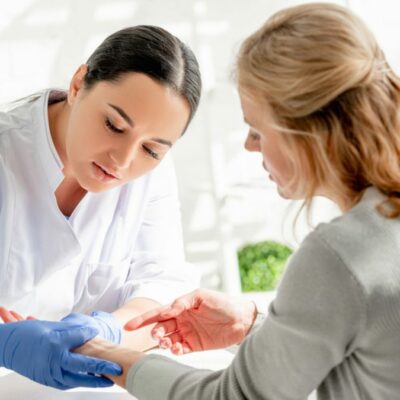  How to Get Smooth Skin: 7 Dermatologist Tips